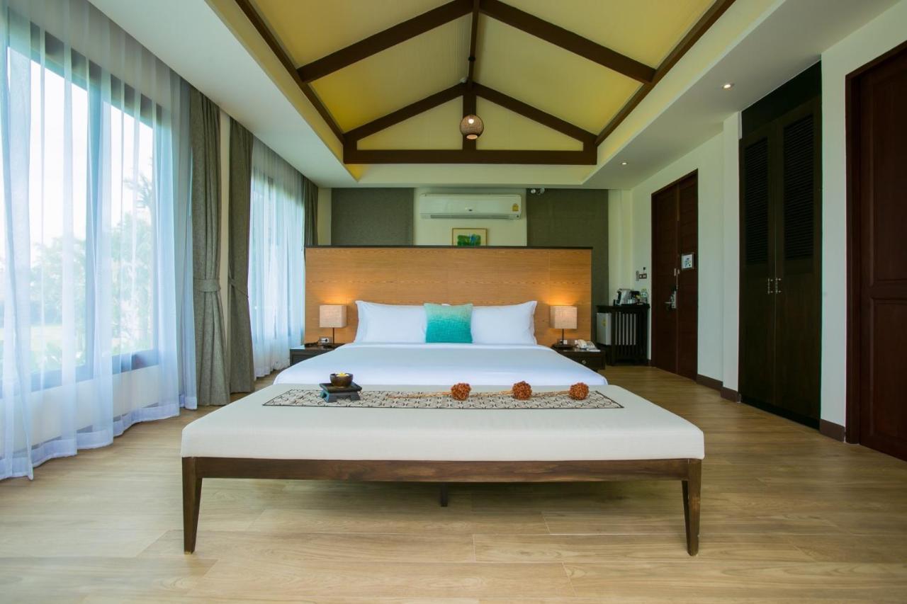 Triple Tree Beach Resort Ча-Ам Экстерьер фото