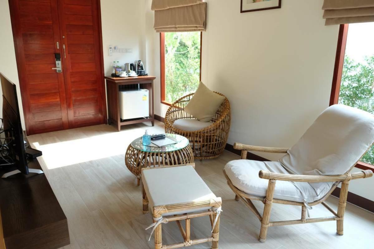 Triple Tree Beach Resort Ча-Ам Экстерьер фото