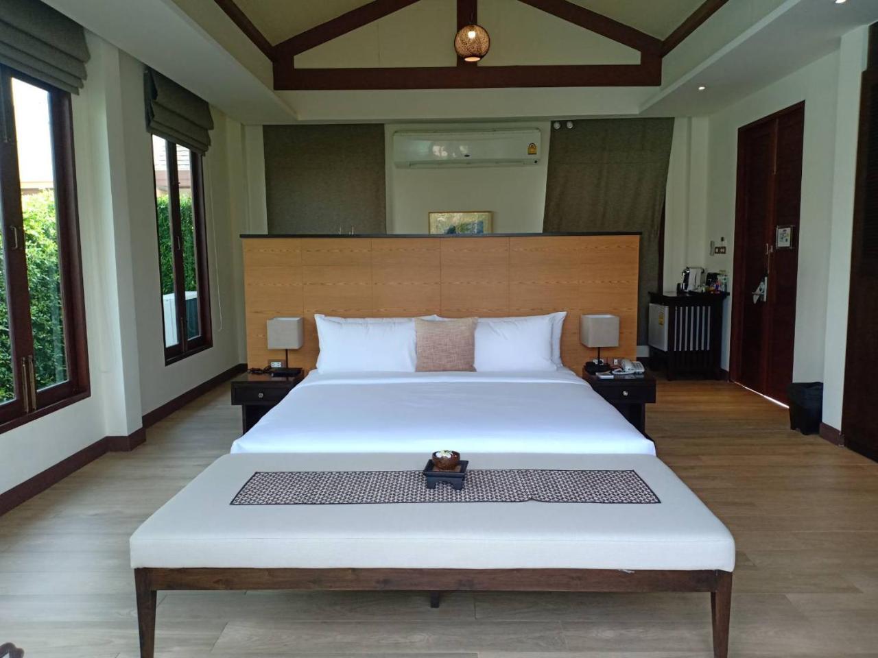 Triple Tree Beach Resort Ча-Ам Экстерьер фото